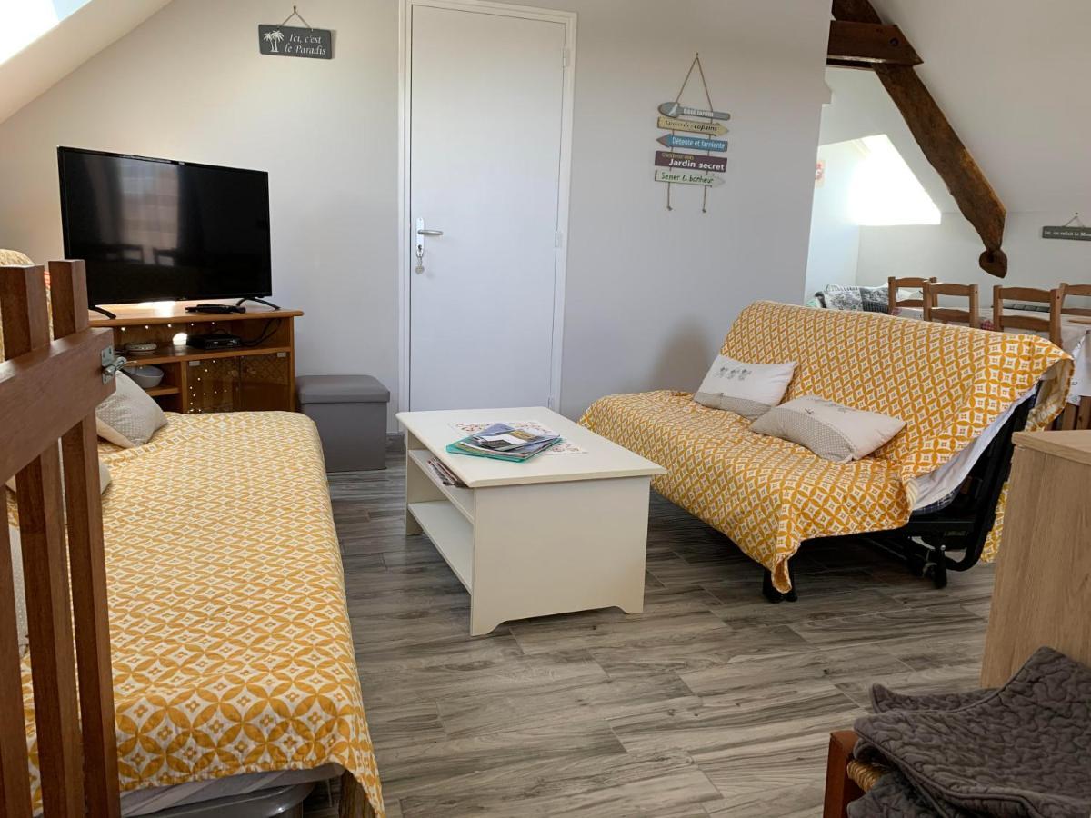 Chez Mario Apartment Saint-Pierre-Eglise ภายนอก รูปภาพ