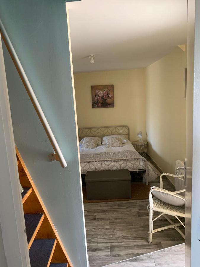 Chez Mario Apartment Saint-Pierre-Eglise ภายนอก รูปภาพ